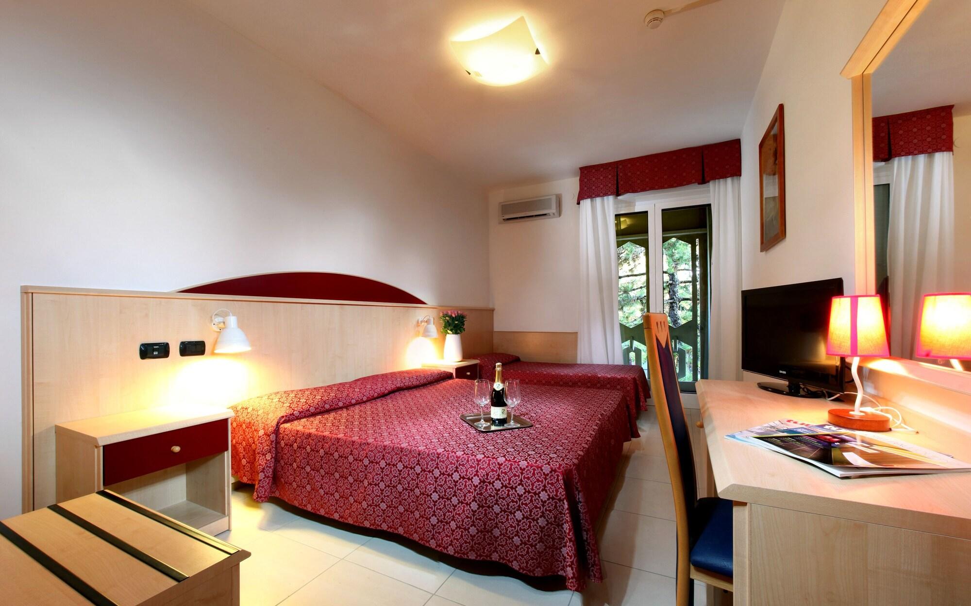 ליגננו סביאדורו Hotel Regina מראה חיצוני תמונה